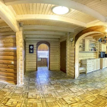 Holiday home зірка міжгір'я